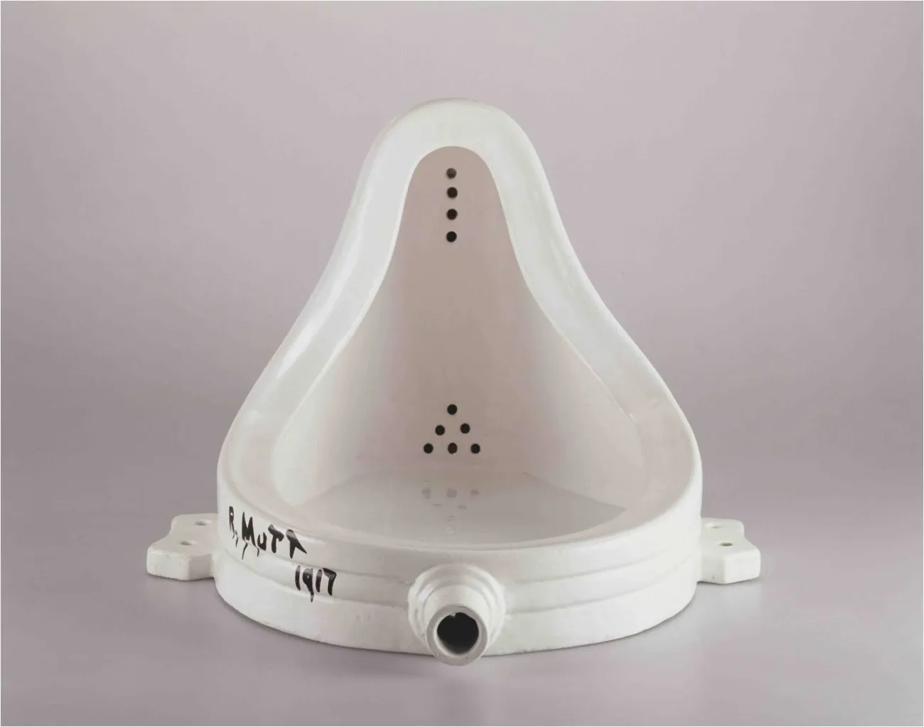 Marcel Duchamp — Fountain, 1917